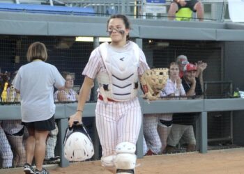 After Monster Senior Season Dani Crum Is Named 15TH Region Player Of The Year And First Team All-State
