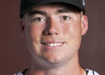 Former Bulldog Jackson Feltner Belts Homer To Help Visalia To Big Win