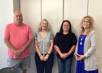 EMPLOYEE AT LAWRENCE CO.  LIBRARY GETS RENEWED CONTRACT FOR 5 YEARS