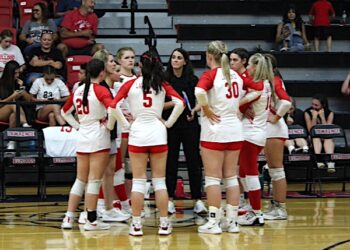 LC VOLLEYDAWGS OFF TO 2-0 START; BIG WEEK AHEAD…