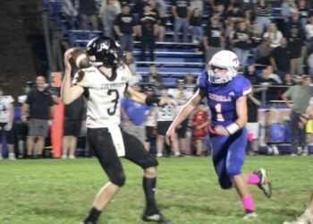 TURNOVERS DERAIL TOLSIA IN LOSS TO #1 TUG VALLEY