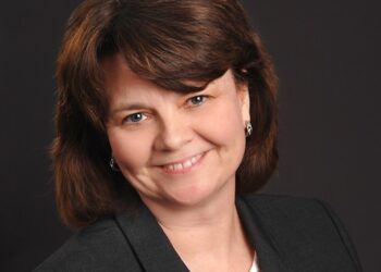 LAWRENCE COUNTY SCHOOLS SUPERINTENDENT KATIE WEBB TO BEGIN COLUMN ON LAZER