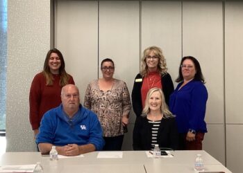 LAWRENCE CO., KY. LIBRARY BOARD IS LOOKING FOR NEW DIRECTOR